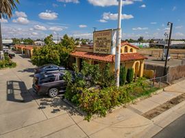 1407 W 16th St - Gateway Motel - Hospitality