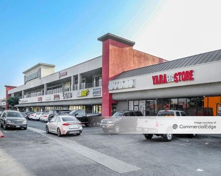 Retail space for Rent at 901 North La Brea Avenue in Inglewood