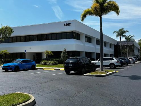 892 SF Suite 202 Professional and Medical Office Space