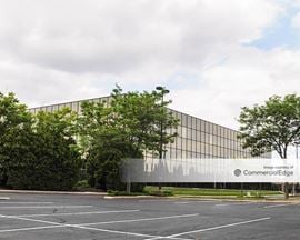 2 Corporate Center Drive
