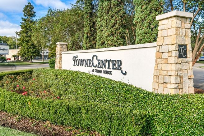 Towne Center at Cedar Lodge