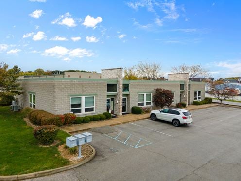 1,750 SF Carmel Flex Industrial Space