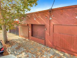 3303 San Pablo Ave, Oakland, CA 94608