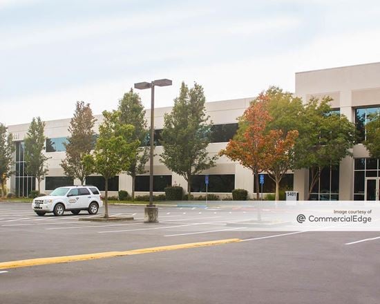 Redwood Business Park - 5401 Old Redwood Hwy
