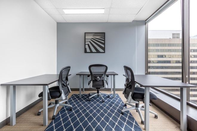 Regus - University Street