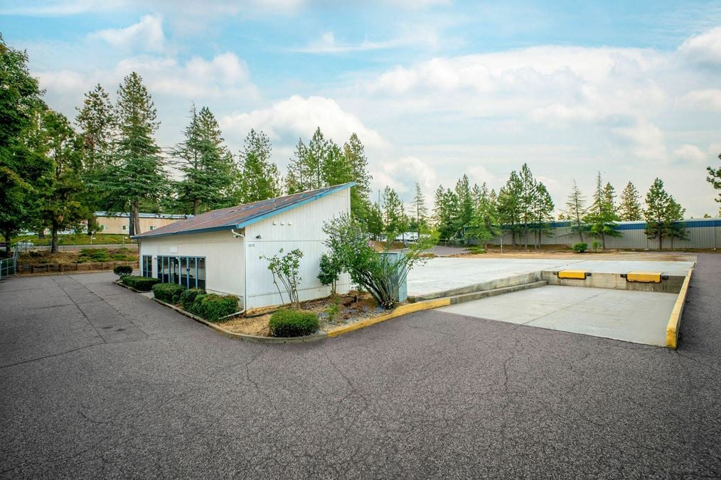 Pre-developed Industrial Site: Foundation, Loading Dock, Office, Utilities in Place