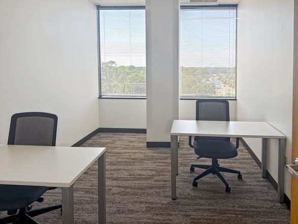 Regus - Lafayette - W Pinhook Rd