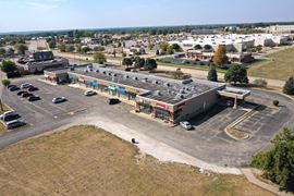 Shoppes West