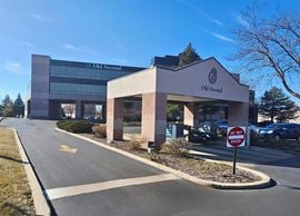 2000 W Galena Blvd - Galena
