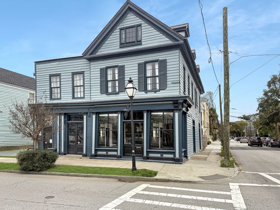 NEW RESTAURANT SPACE IN HISTORIC BUILDING- STR OVERLAY