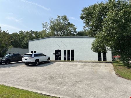 Photo of commercial space at 3335 Business Circle in North Charleston