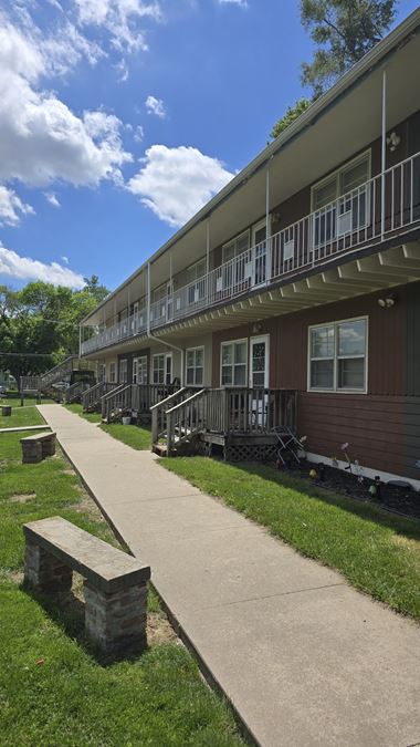 43 REDMAN AVE 10-UNIT APARTMENTS