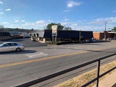Retail space for Rent at 3064 Lorna Road in Vestavia Hills