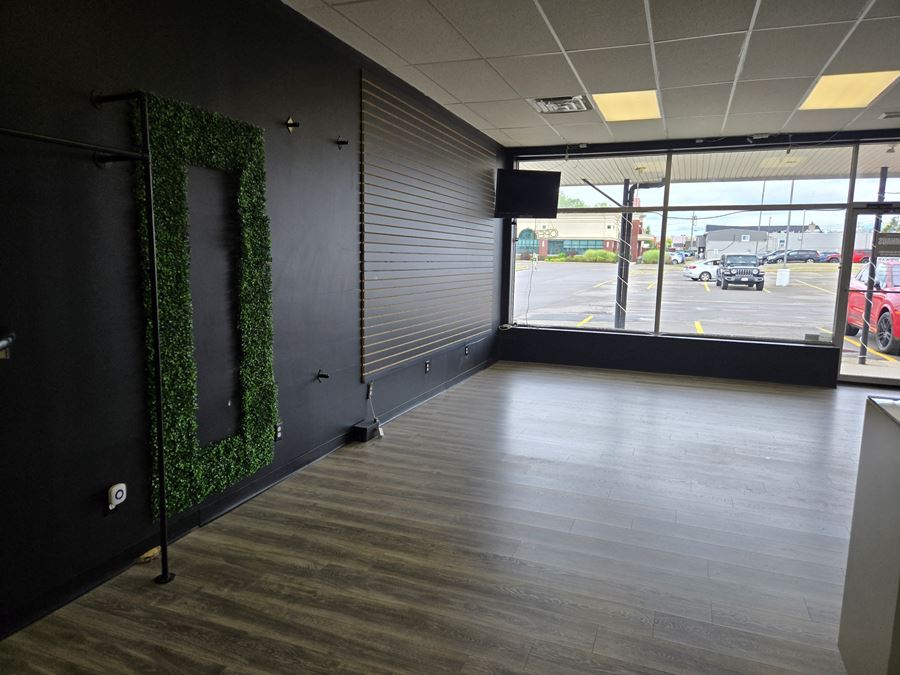 6348 Transit Rd - 1,000+/- up to 1,500+/- SF Office/Retail