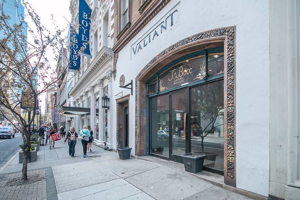 1,227-2,737 SF | 1822-24 Chestnut St | Rittenhouse Retail Spaces for Lease