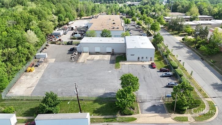 8200 Cryden Way - 10,341 SF Industrial Space Available