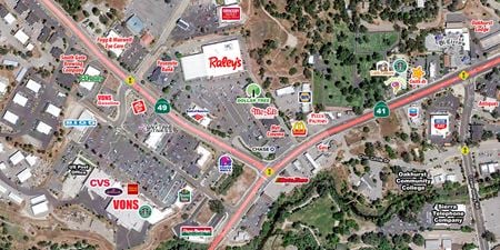 Retail space for Rent at 40032  Highway 49 in Oakhurst