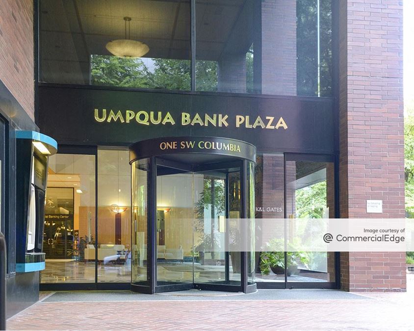 Umpqua Bank Plaza