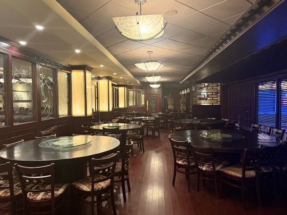 938 Maple Rd - PRICE REDUCTION Established Restaurant – Business, Goodwill & Equipment for Sale