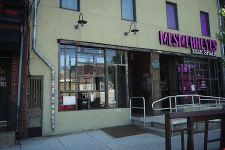 Retail space for Rent at 206 E Girard Ave in Philadelphia