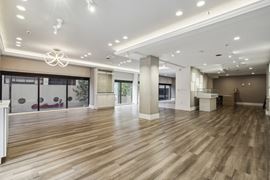 1737 Chestnut St Ste 200