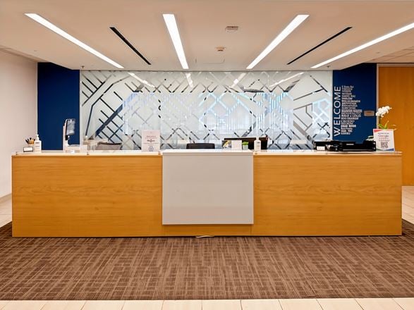 CA, El Segundo LAX - Continental Grand