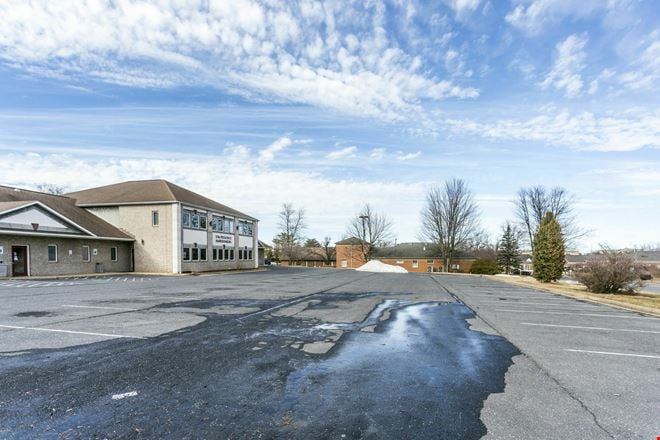 10,950 SF MEDICAL OFFICE FOR SALE OR LEASE