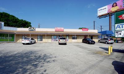2006 W Parmer Ln