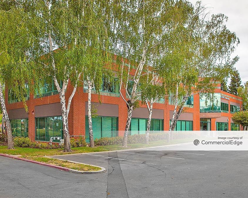 Las Positas Office Plaza - 5994 West Las Positas Blvd