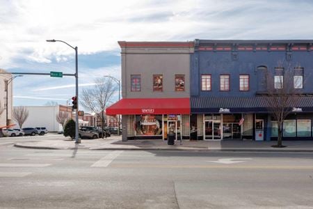 Unassigned space for Sale at 101 W Main St in Independence