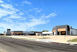 VICTORY SHOPS AT PARKWAY VILLAGE