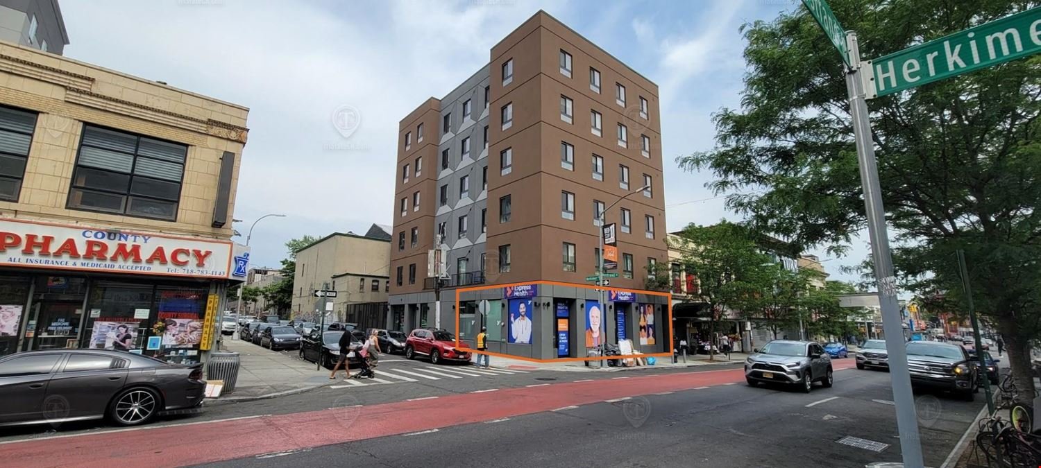750 - 1,500 SF | 570 Nostrand Ave | Prime Corner Retail Spaces for Lease