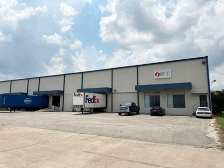 Industrial space for Rent at 9990 East Fwy in Houston