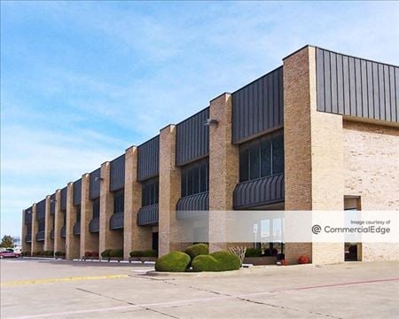 Office space for Rent at 405 South Jim Wright Fwy in Fort Worth