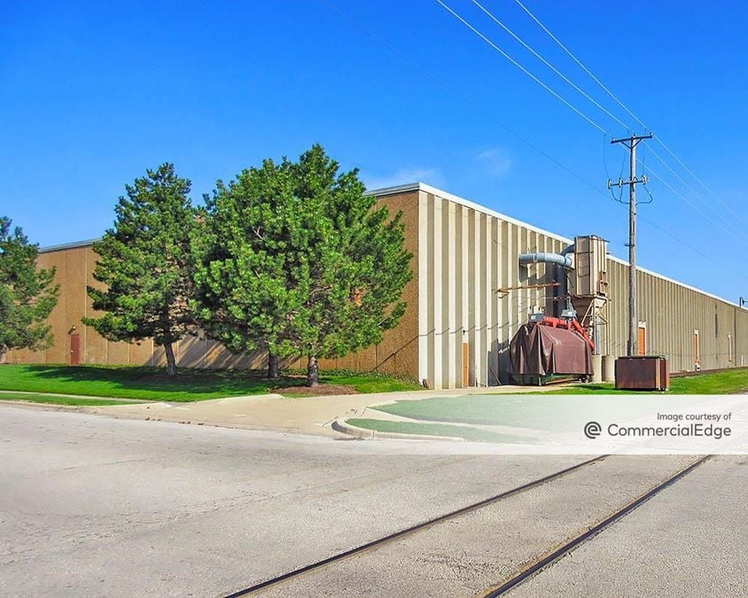 Elk Grove Industrial Park - 850 Mark Street