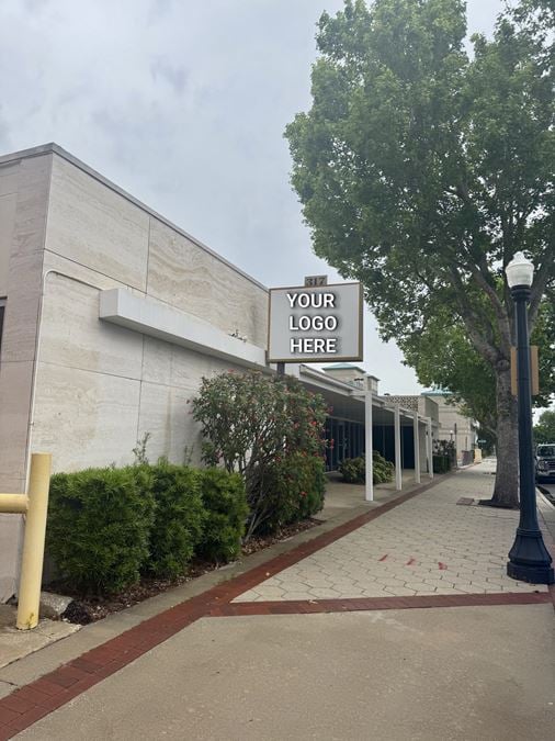 Downtown Lakeland Modern Office Space