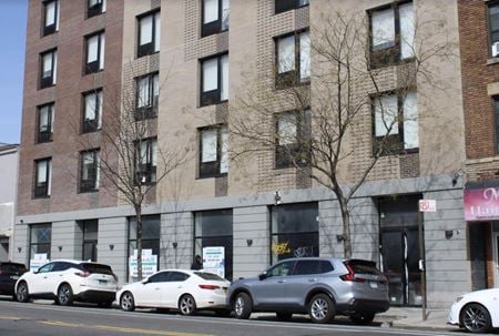 Mixed Use space for Rent at 909 E Tremont Ave in The Bronx