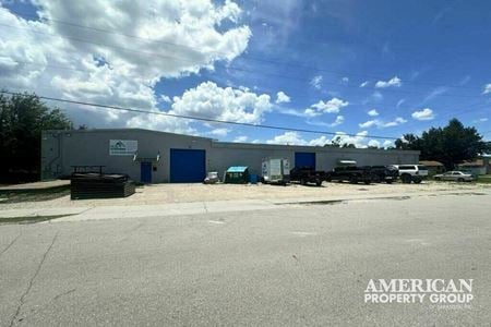 Photo of commercial space at 204/206 Center Rd in Fort Myers