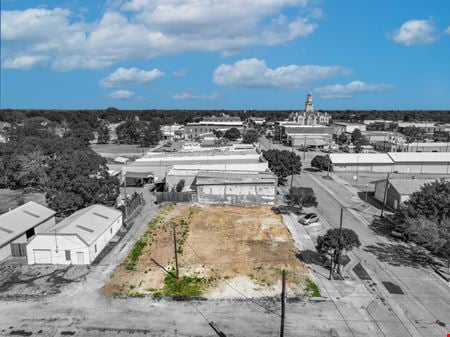 Photo of commercial space at 201 N Main St in Bonham