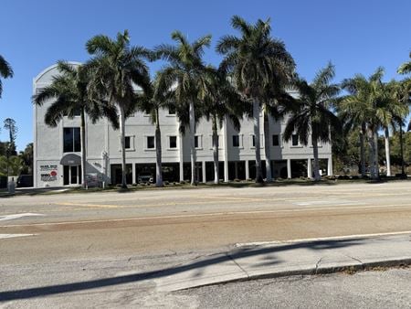 Office space for Rent at 2200 Broadway in Fort Myers