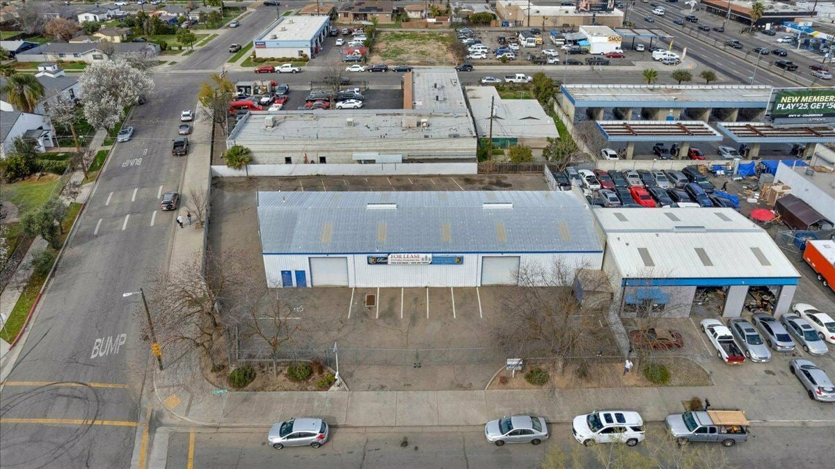 Move-In Ready Industrial Building with High Traffic Visibility