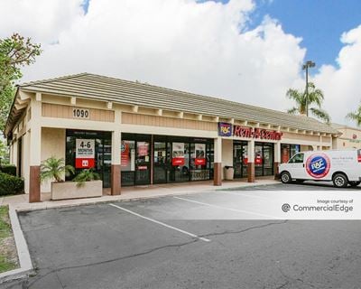 Naples Plaza