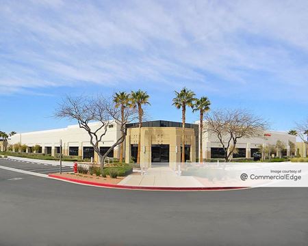 Green Valley Corporate Center South - 2470 Paseo Verde Pkwy - Henderson