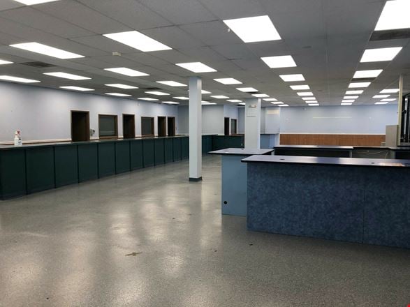 Retail Space for Lease