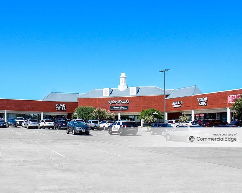 215 West Camp Wisdom Road, Duncanville Retail Space For Lease