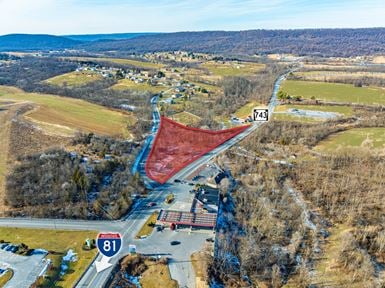 497 Bow Creek Road & 1477 Ridge Road
