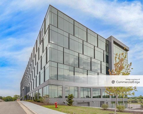 Golf Parkway Corporate Center - Building 1