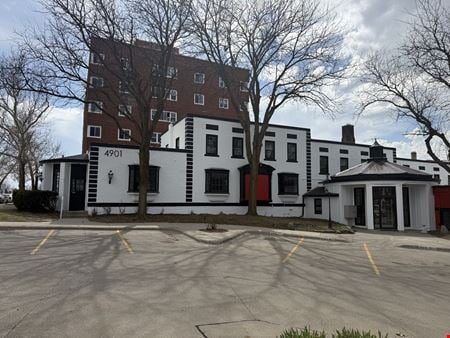 Office space for Rent at 4901-4909 Dodge Street in Omaha