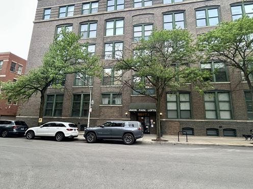 1327 W Washington Blvd., Suite B&C - +/-3,694 SF Office for Lease
