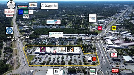 Photo of commercial space at 6834 Market Street in Wilmington